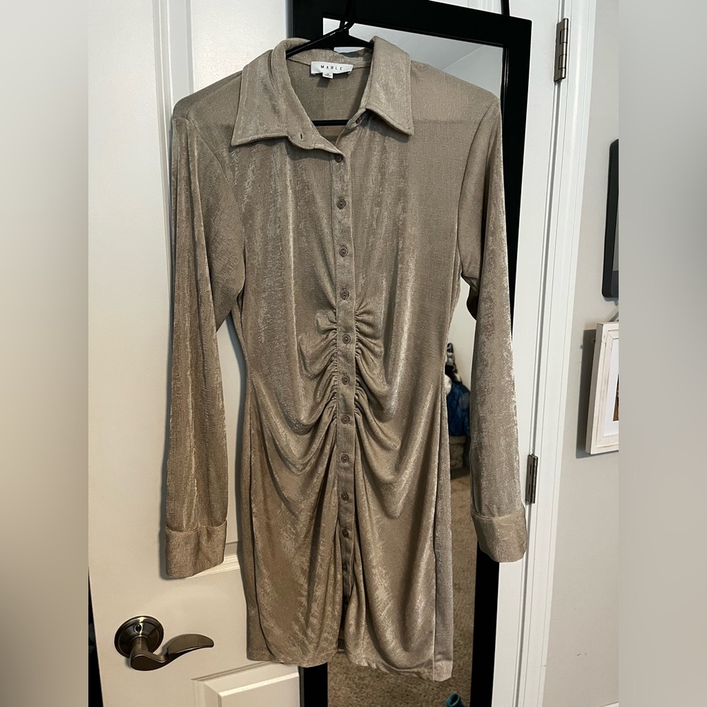 Long sleeve button down bodycon dress